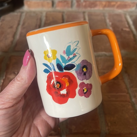 The Pioneer Woman Ceramic Floral Handled Salt & Pepper Shakers - Picture 5 of 6